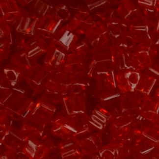 TOHO 11/o Triangle-Ruby Transparent #11Tri5B